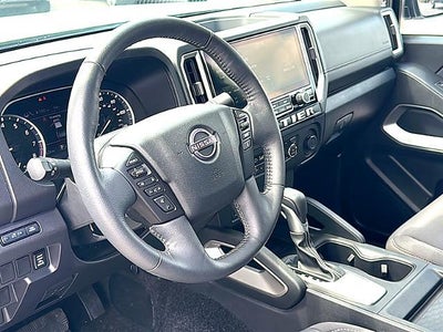 2025 Nissan Frontier Crew Cab 4x2 SV