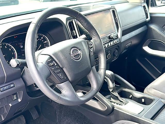2025 Nissan Frontier Crew Cab 4x2 SV