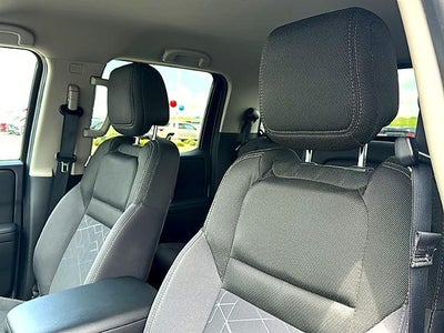 2025 Nissan Frontier Crew Cab 4x2 SV