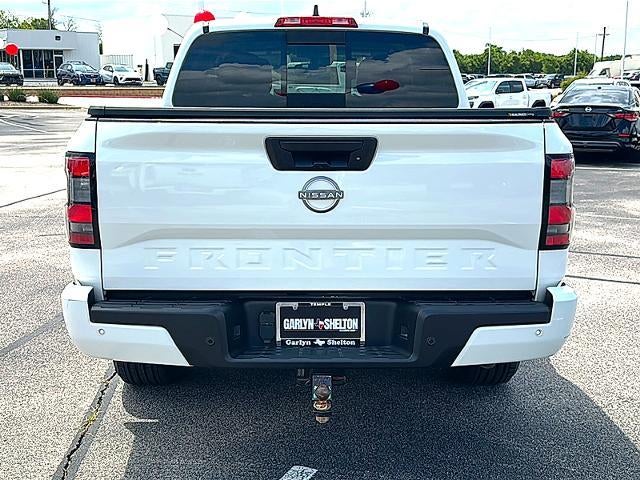 2025 Nissan Frontier Crew Cab 4x2 SV