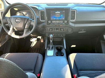 2024 Nissan Frontier Crew Cab 4x2 SV
