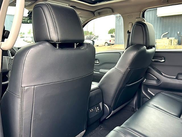 2024 Nissan Frontier Crew Cab 4x4 SL