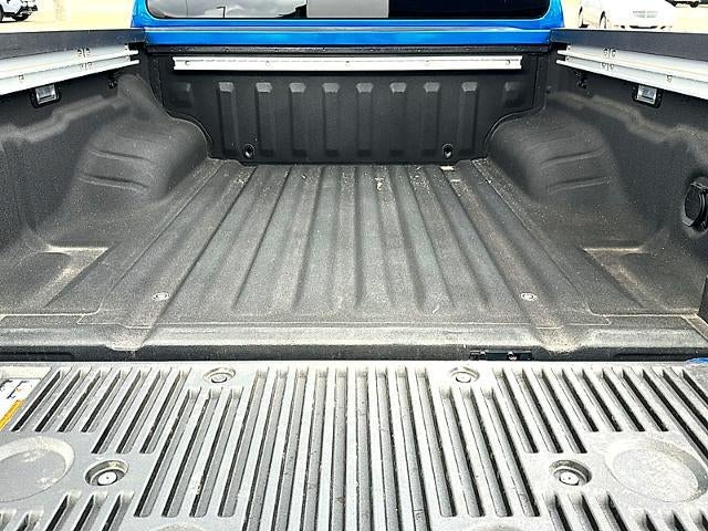 2024 Nissan Frontier Crew Cab 4x4 SL