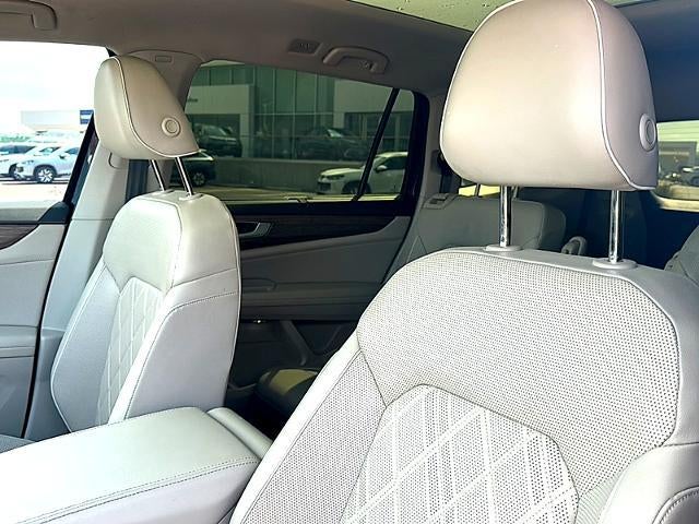 2024 Volkswagen Atlas 2.0T SEL Premium R-Line 4MOTION