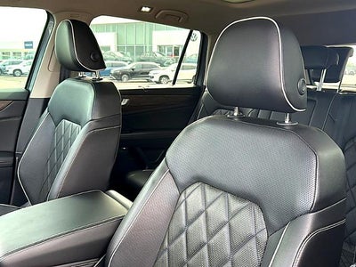 2024 Volkswagen Atlas 2.0T SEL Premium R-Line 4MOTION