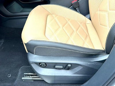 2026 Volkswagen Atlas Cross Sport 2.0T SE w/Technology FWD