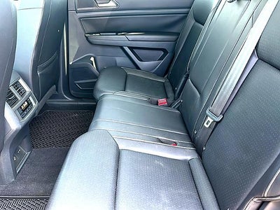 2021 Volkswagen Atlas 3.6L V6 SE w/Technology FWD *Ltd Avail*