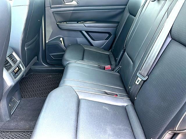 2021 Volkswagen Atlas 3.6L V6 SE w/Technology FWD *Ltd Avail*