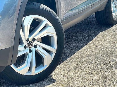2021 Volkswagen Atlas 3.6L V6 SE w/Technology FWD *Ltd Avail*