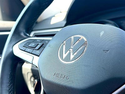 2021 Volkswagen Atlas 3.6L V6 SE w/Technology FWD *Ltd Avail*