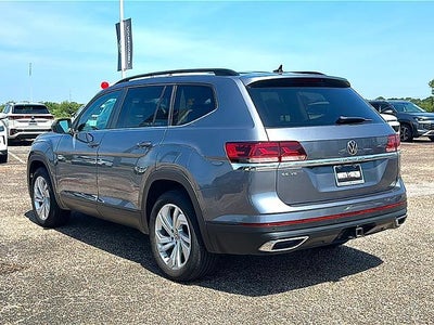 2021 Volkswagen Atlas 3.6L V6 SE w/Technology FWD *Ltd Avail*