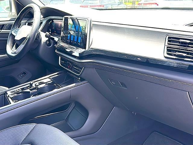 2024 Volkswagen Atlas Cross Sport 2.0T SE w/Technology FWD