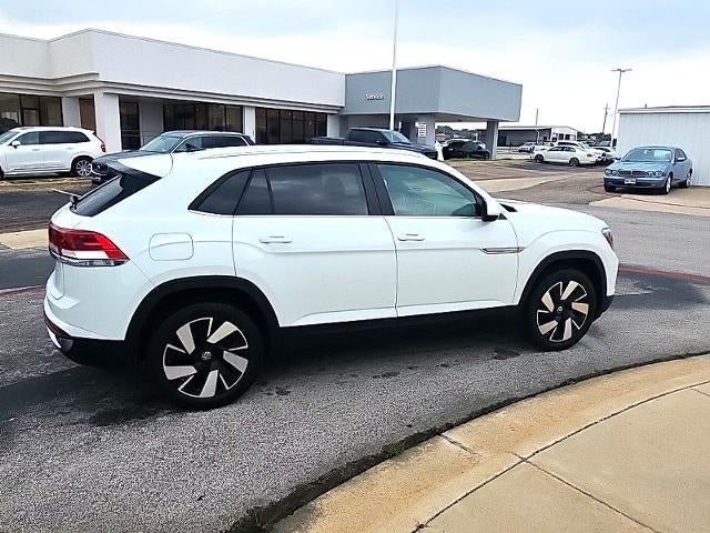 2024 Volkswagen Atlas Cross Sport 2.0T SE w/Technology FWD