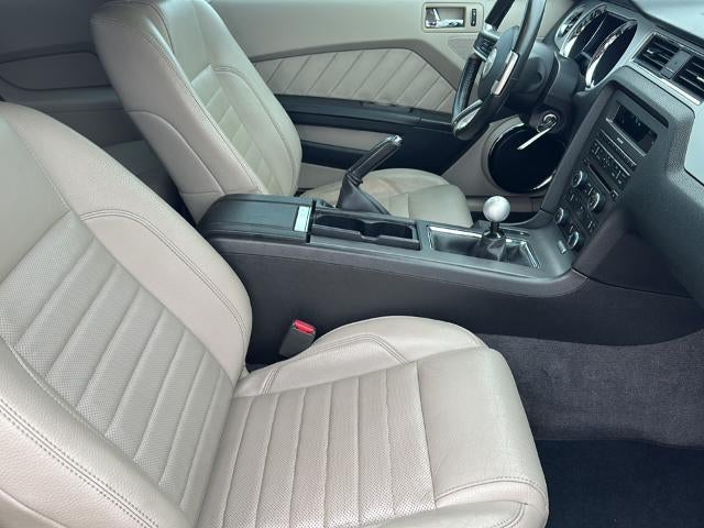 2011 Ford Mustang 2dr Cpe GT Premium