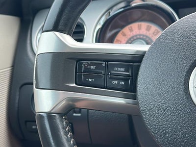 2011 Ford Mustang 2dr Cpe GT Premium