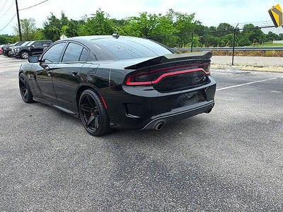 2016 Dodge Charger 4dr Sdn R/T Scat Pack RWD