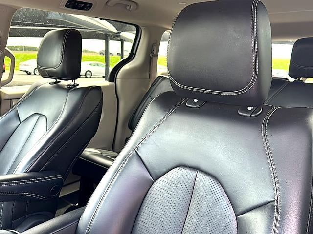 2023 Chrysler Pacifica Touring L FWD