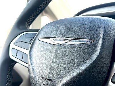 2022 Chrysler Pacifica Touring L FWD