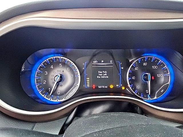 2023 Chrysler Voyager LX FWD