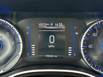 2022 Chrysler Voyager LX FWD