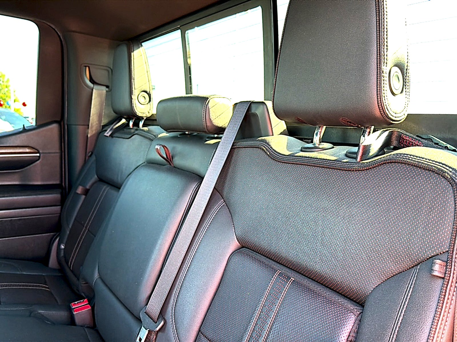 2023 Chevrolet Silverado 1500 4WD Crew Cab Short Bed High Country