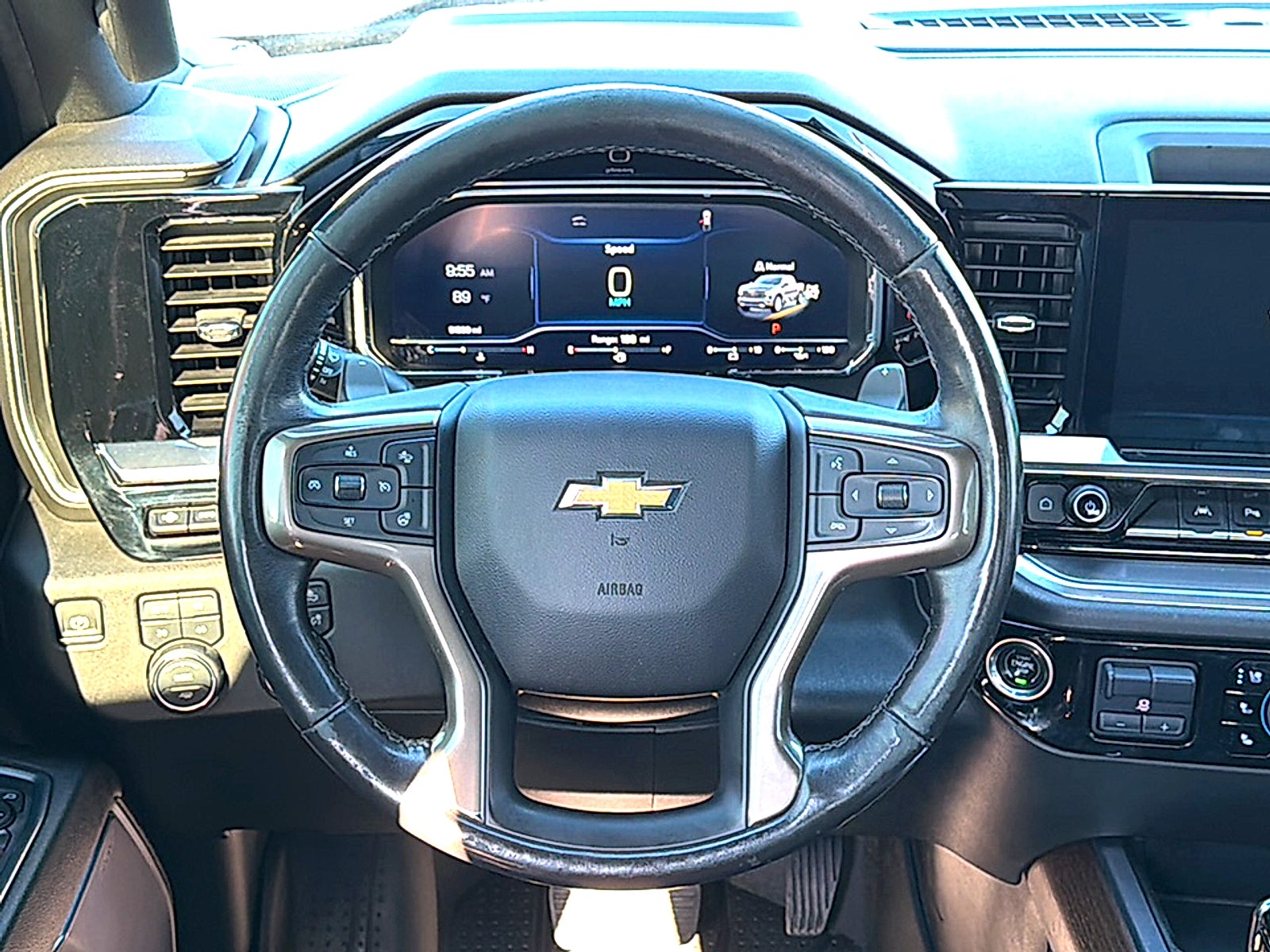 2023 Chevrolet Silverado 1500 4WD Crew Cab Short Bed High Country