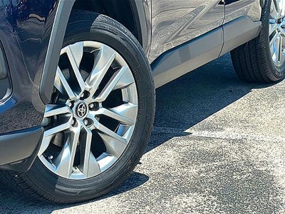 2023 Toyota RAV4 XLE Premium FWD (Natl)