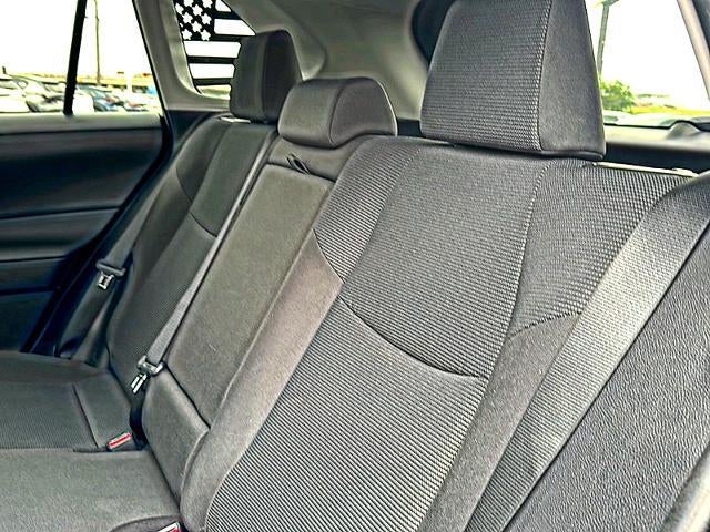 2021 Toyota RAV4 LE FWD (GS)