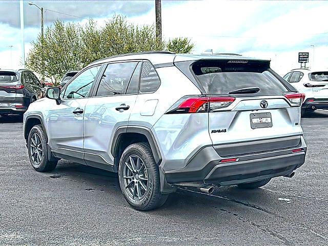 2021 Toyota RAV4 LE FWD (GS)