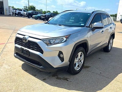 2020 Toyota RAV4 XLE FWD (GS)