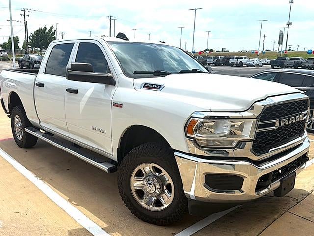 2020 RAM 2500 Tradesman 4x4 Crew Cab 6'4" Box