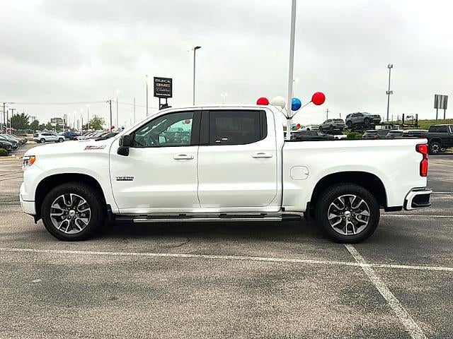 2022 Chevrolet Silverado 1500 Crew Cab Short Box 4-Wheel Drive RST