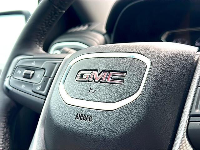 2021 GMC Sierra 1500 Crew Cab Short Box 2-Wheel Drive SLT
