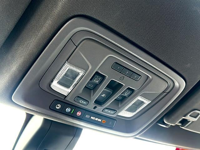 2020 GMC Sierra 1500 Crew Cab Standard Box 4-Wheel Drive SLT