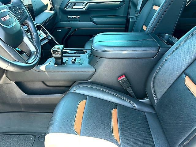 2024 GMC Sierra 1500 Crew Cab Short Box 4-Wheel Drive AT4