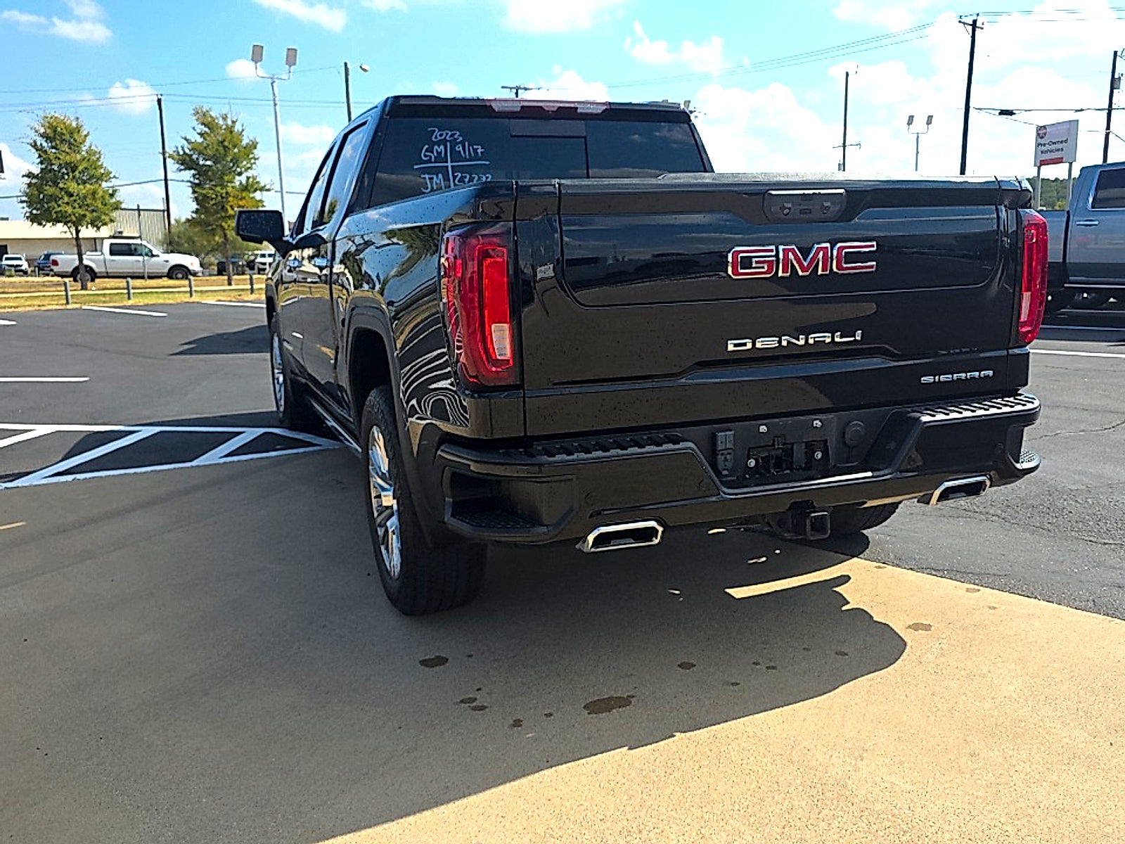2023 GMC Sierra 1500 4WD Crew Cab Short Box Denali