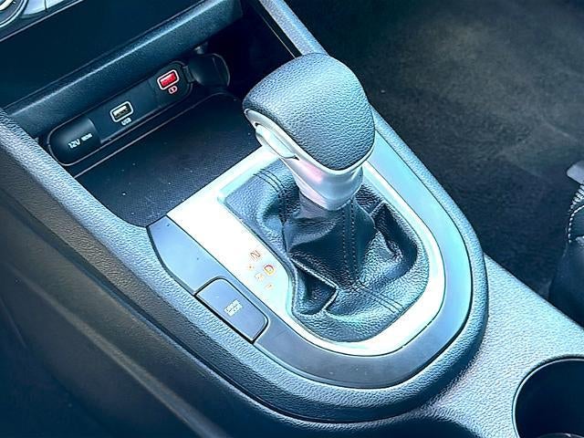 2024 Kia Forte LXS IVT