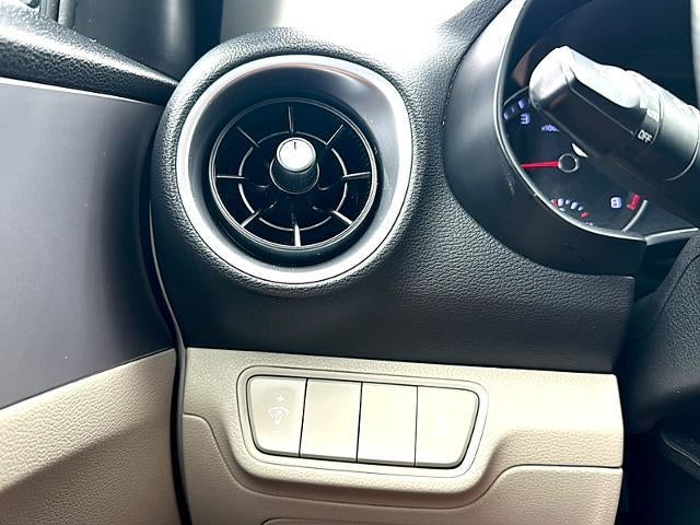 2023 Kia Forte LXS IVT