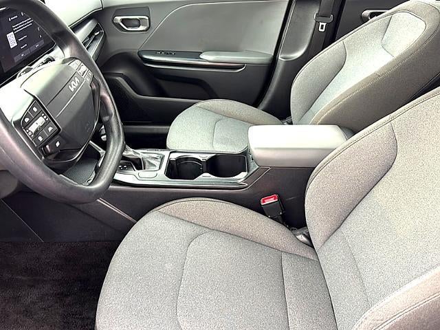 2025 Kia K4 LXS FWD