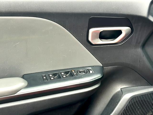 2025 Kia K4 LXS FWD