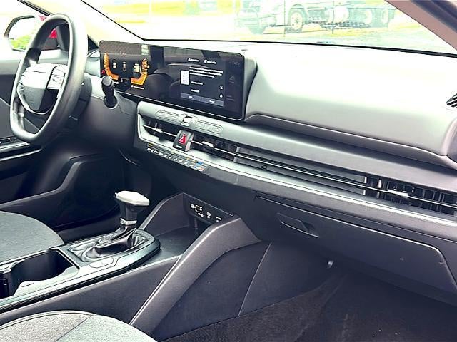 2025 Kia K4 LXS FWD