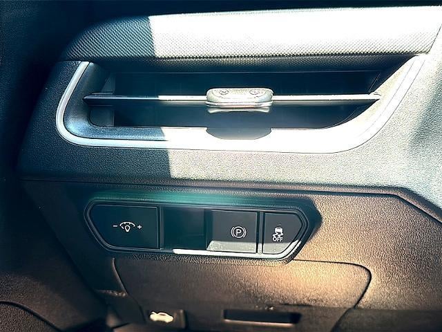 2025 Kia K4 LXS FWD