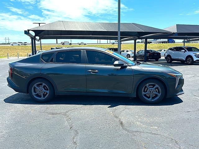 2025 Kia K4 LXS FWD