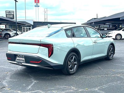 2025 Kia K4 LXS FWD