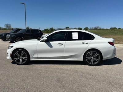 2023 BMW 330i Sedan