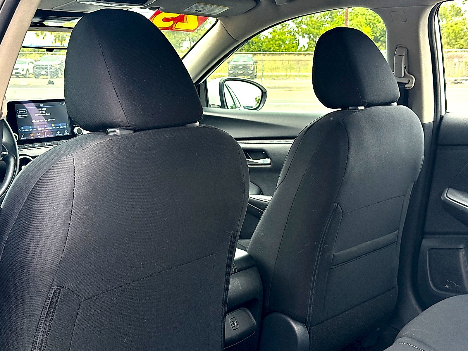 2025 Nissan Sentra SV CVT