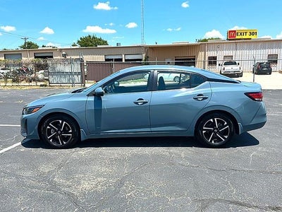 2025 Nissan Sentra SV CVT
