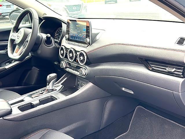 2025 Nissan Sentra SR CVT