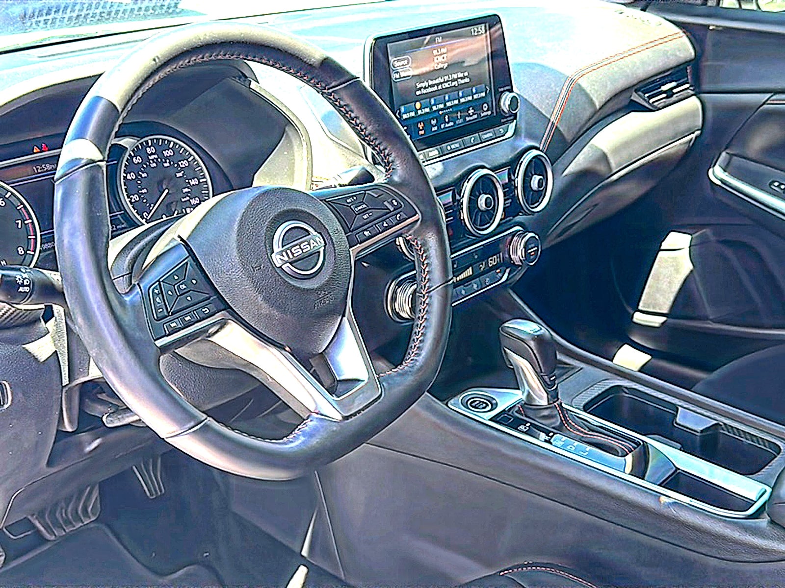 2024 Nissan Sentra SR Xtronic CVT