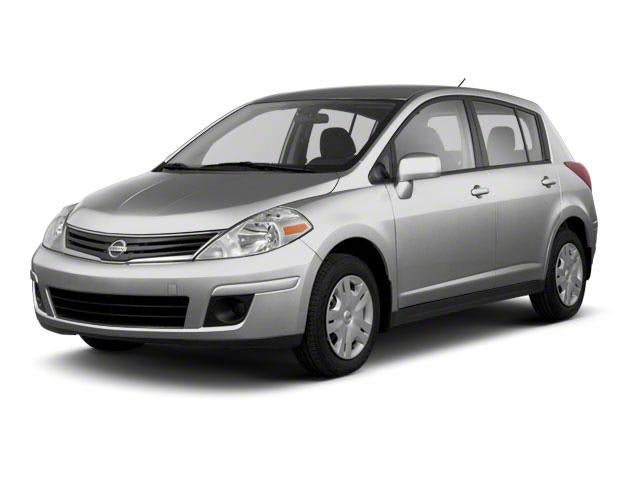 2011 Nissan Versa 5dr HB I4 Auto 1.8 S